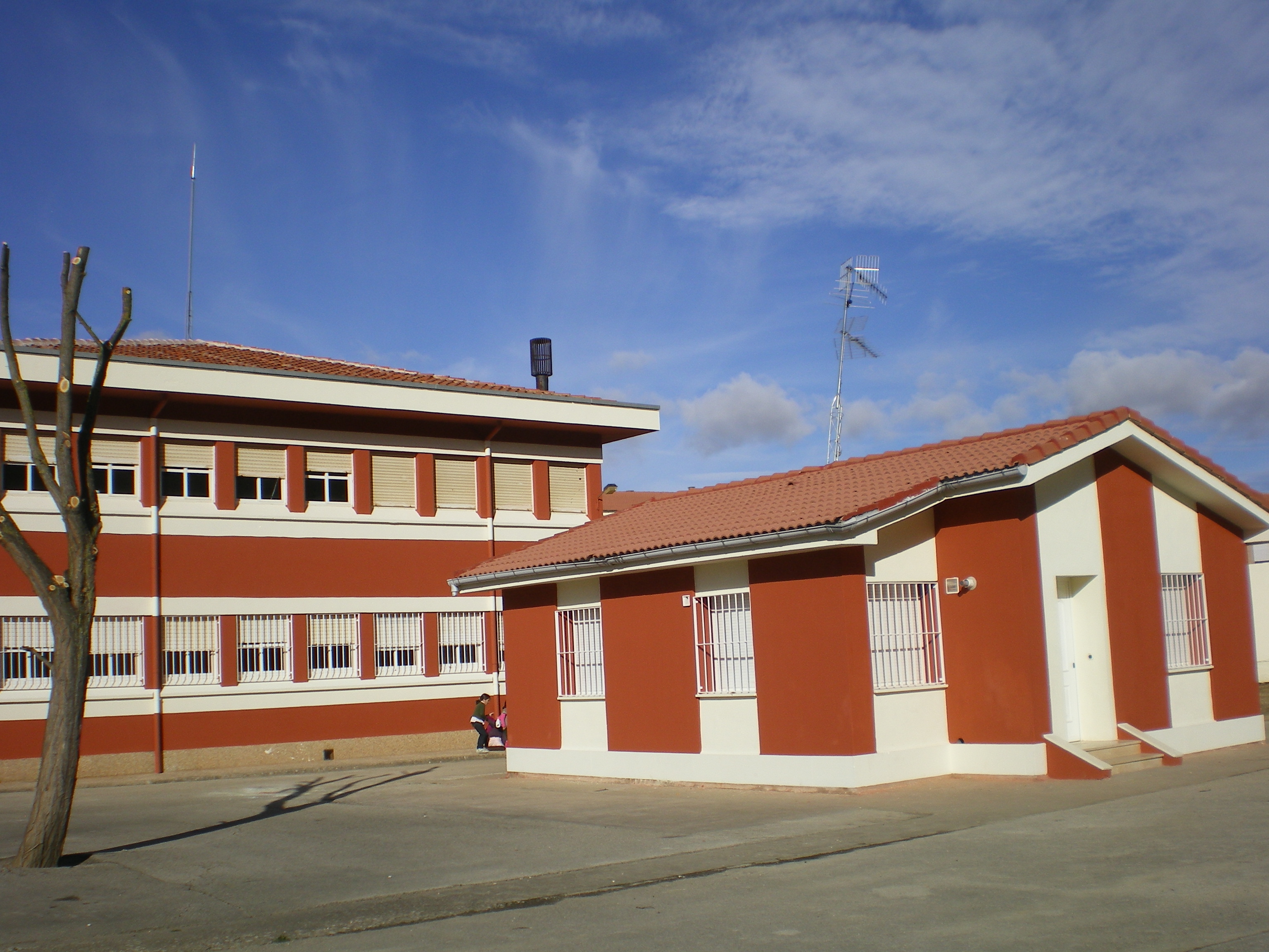 Casa del conserje, sin conserje